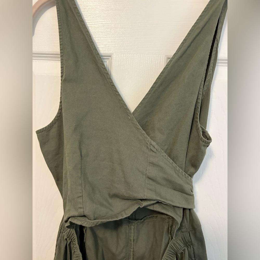 Aerie Olive Green romper - Picture 5 of 6